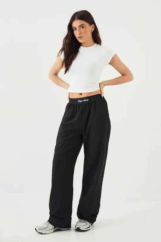 DSGN Studio DSGN Studio Elasticated Waist Straight Leg Trouser