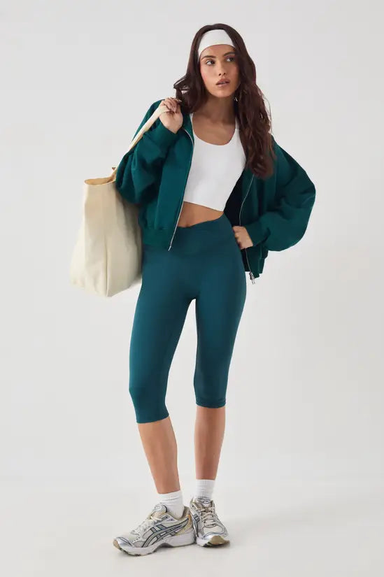 DSGN Studio Sculpt Wrap Waist Capri Legging