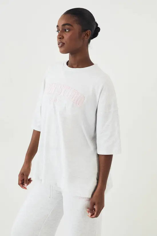 DSGN Studio Applique Oversized T-Shirt