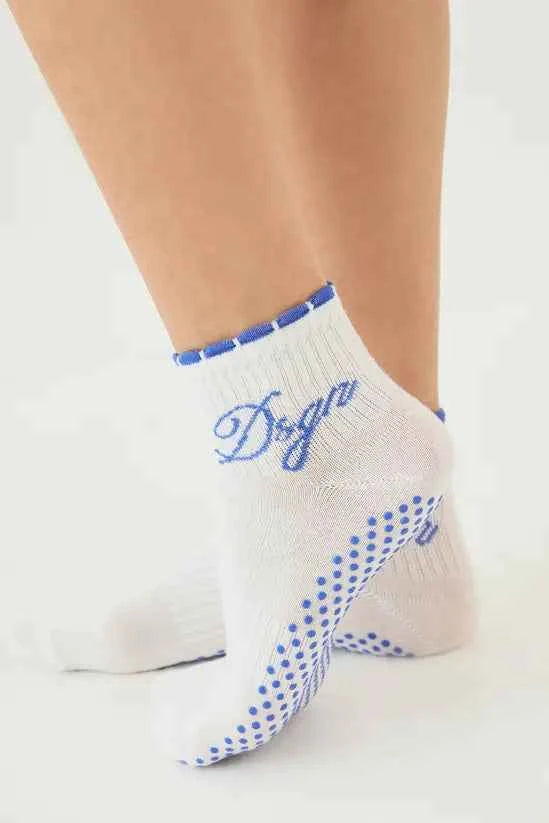 DSGN Studio Grip Socks