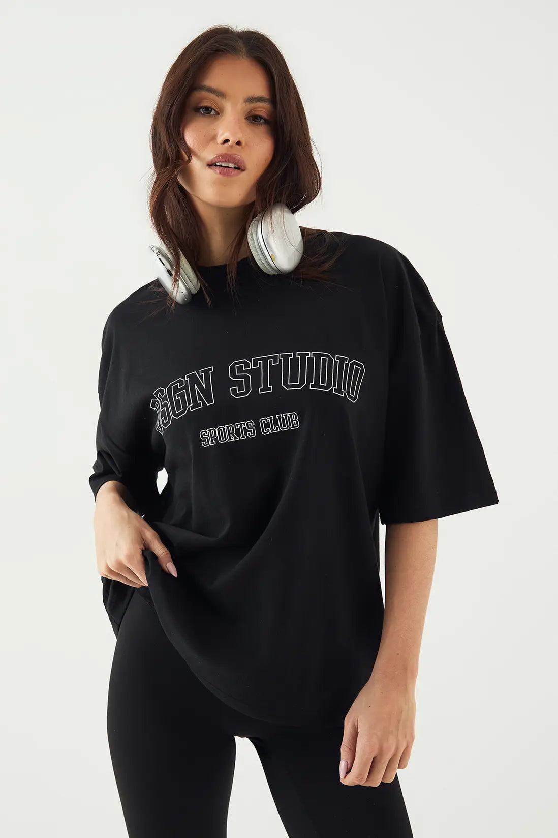 DSGN Studio Sports Club Heavyweight Oversized T-Shirt